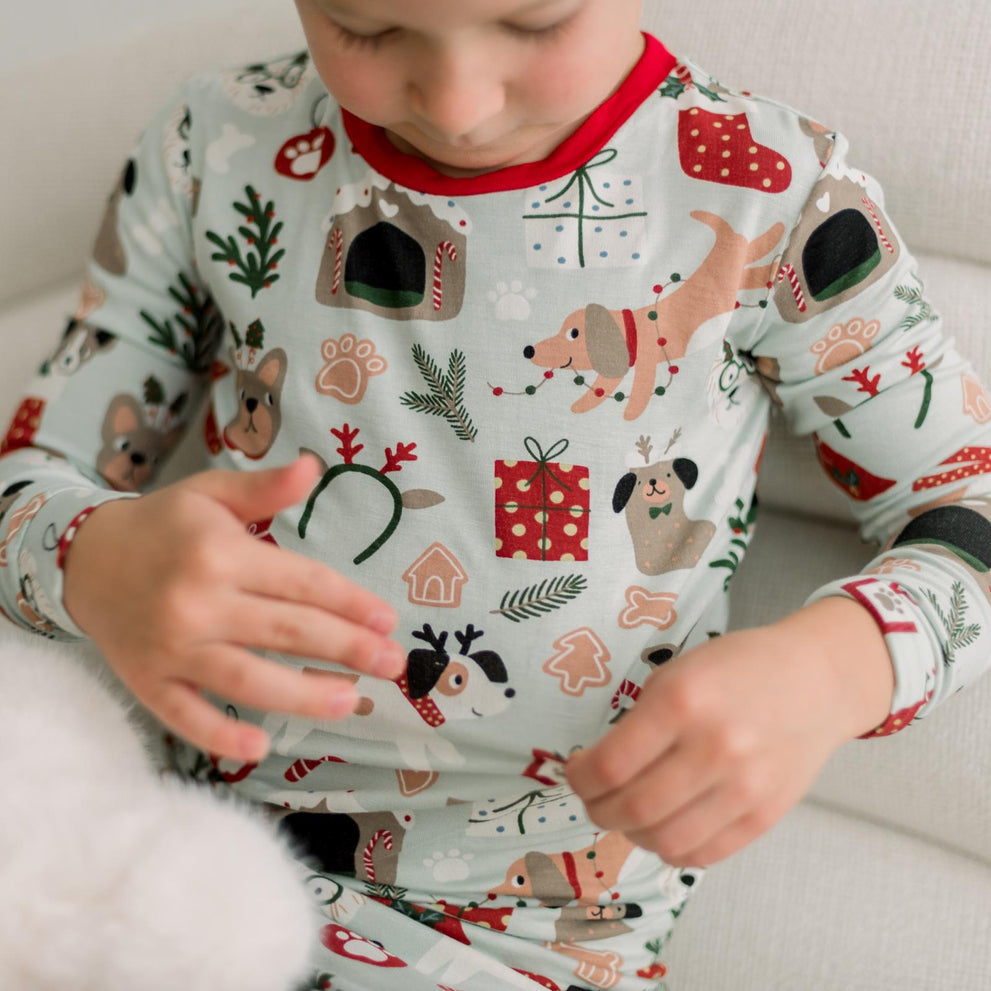 Print Long Sleeve Pajama Set- Aloe Christmas Dogs by Kickee Pants