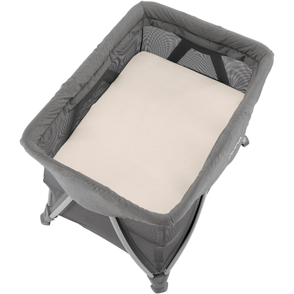 Nuna SENA Aire Playard with Zip-Off Bassinet + Changer