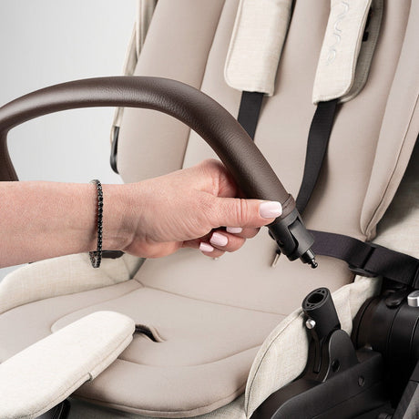 Nuna SWIV Stroller