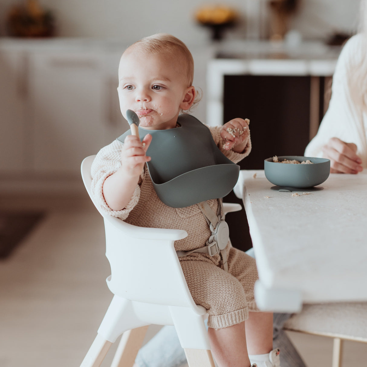 The Starter Kit: Silicone Feeding Set in Cactus Green by Paperclip