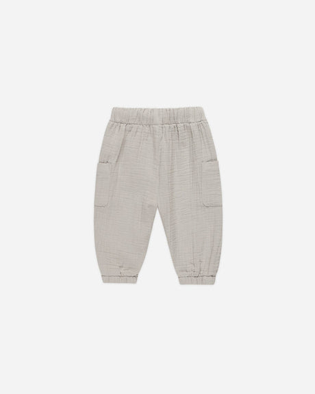 Luca Pant || Fog by Quincy Mae