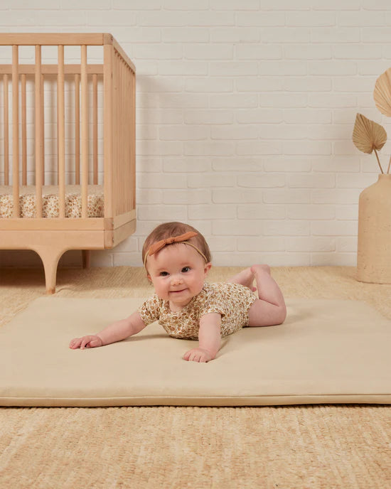 bamboo short sleeve bodysuit || marigold by Quincy Mae