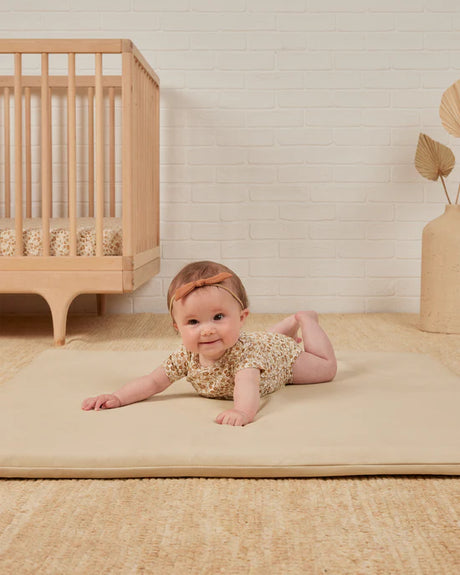 bamboo short sleeve bodysuit || marigold by Quincy Mae