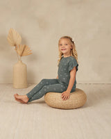 flutter tee || daisies by Rylee + Cru