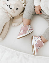 Rina First Kicks- Pink by Robeez