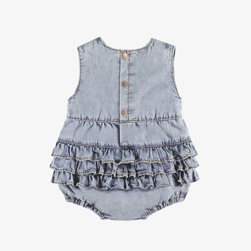 Pale blue romper in denim with ruffles by Souris Mini