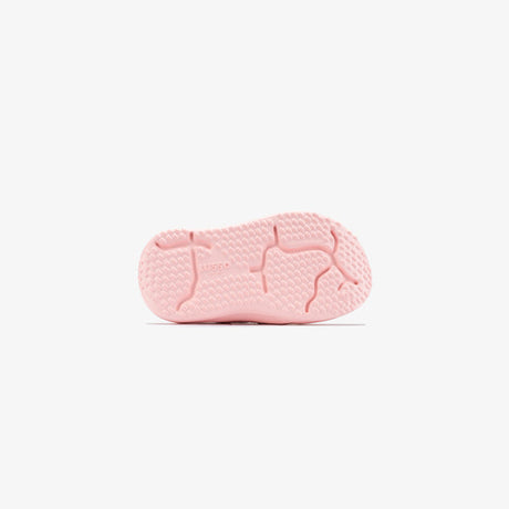 scenario kids slip-on in sea salt by Lusso Cloud
