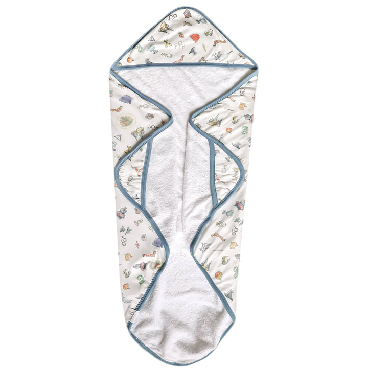 Premium Knit Hooded Towel - Wizarding World by Copper Pearl