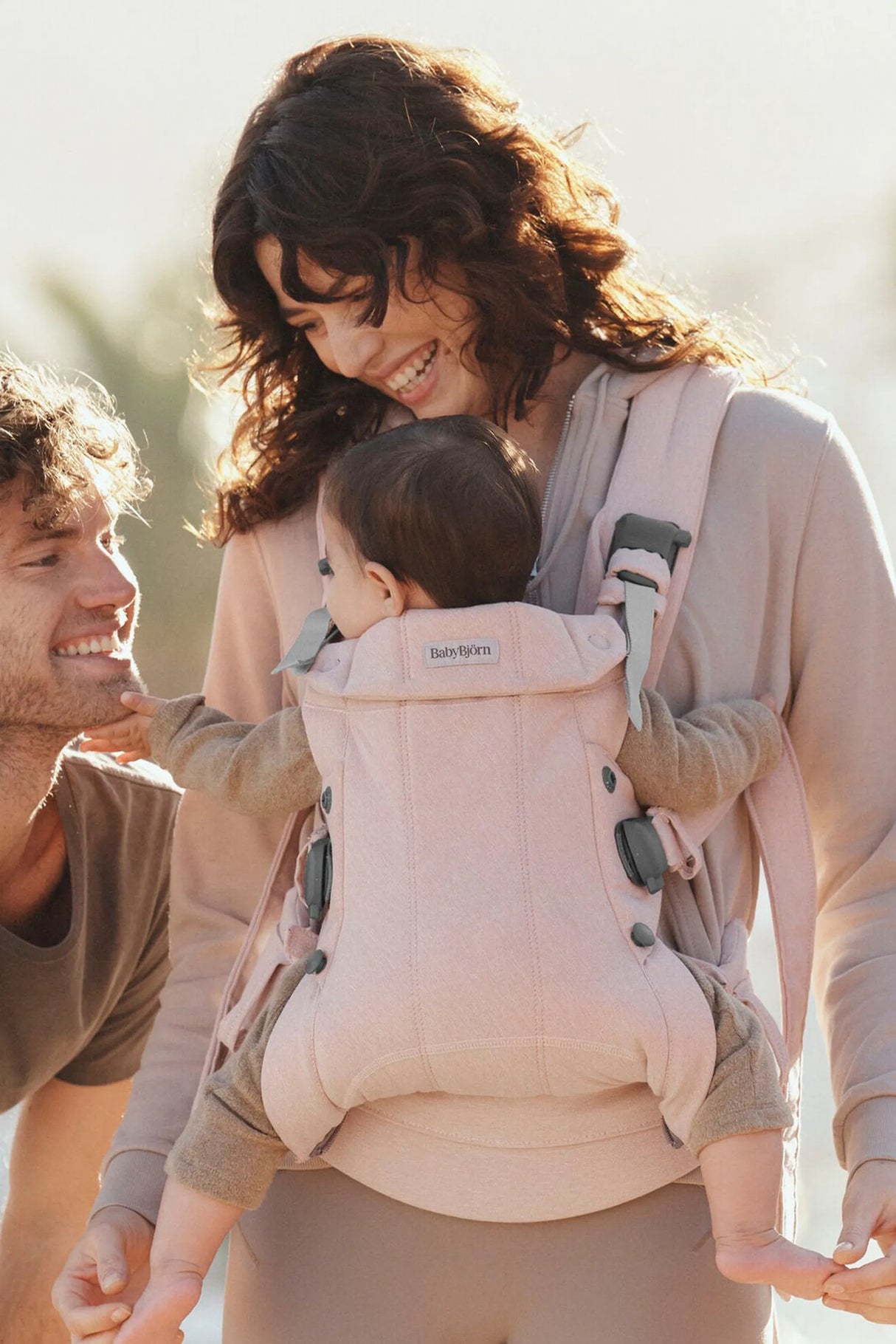 Baby Carrier Harmony - Woven Mélange - Light Pink by BabyBjorn