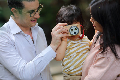 Colored Snap Camera by PlanToys