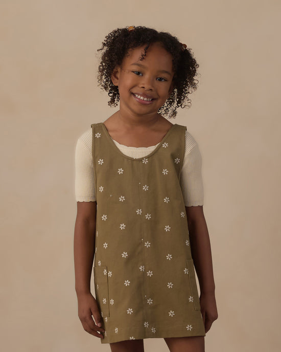 Scallop Tee || Natural by Rylee + Cru