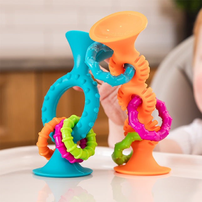 pipSquigz Loops by Fat Brain Toys