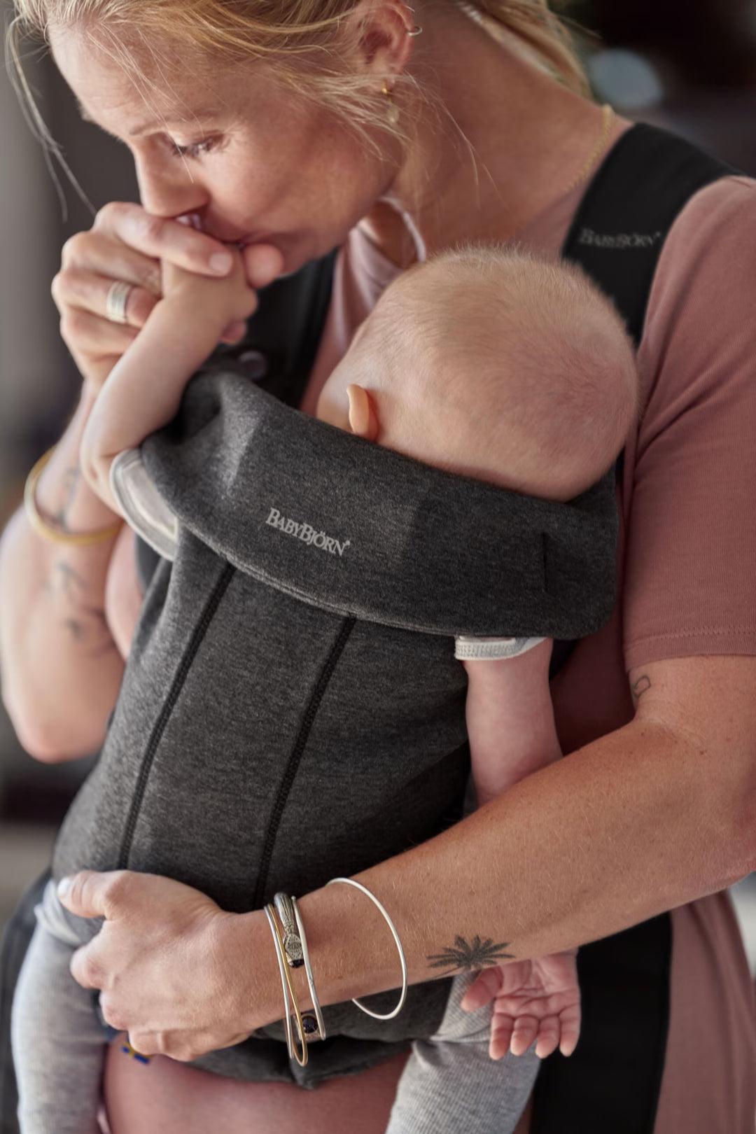 Baby Carrier Mini- Charcoal Grey, 3D Jersey by BabyBjorn