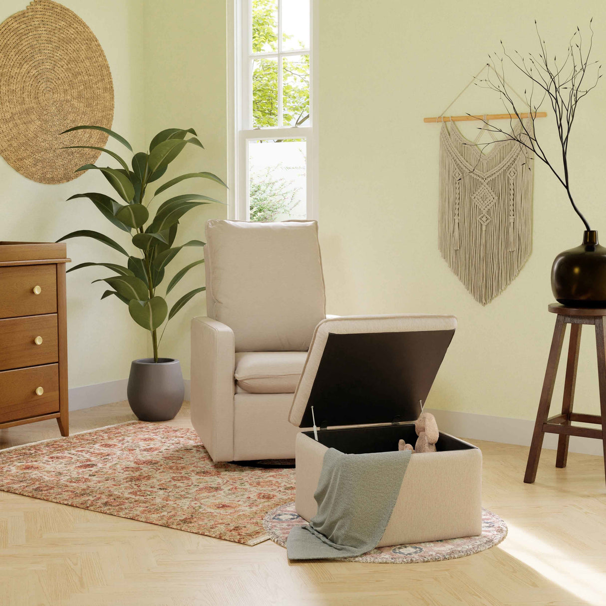 Babyletto Cali Storage Ottoman in Eco-Performance Fabric | Water Repellent & Stain Resistant