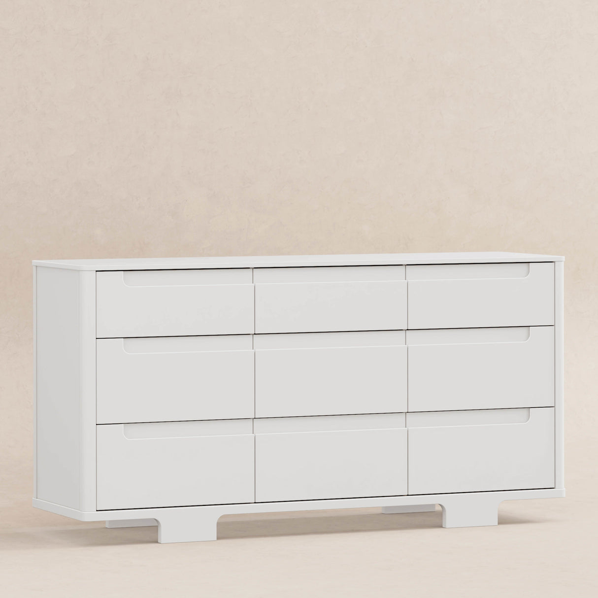 Babyletto Yuzu 9-Drawer Dresser