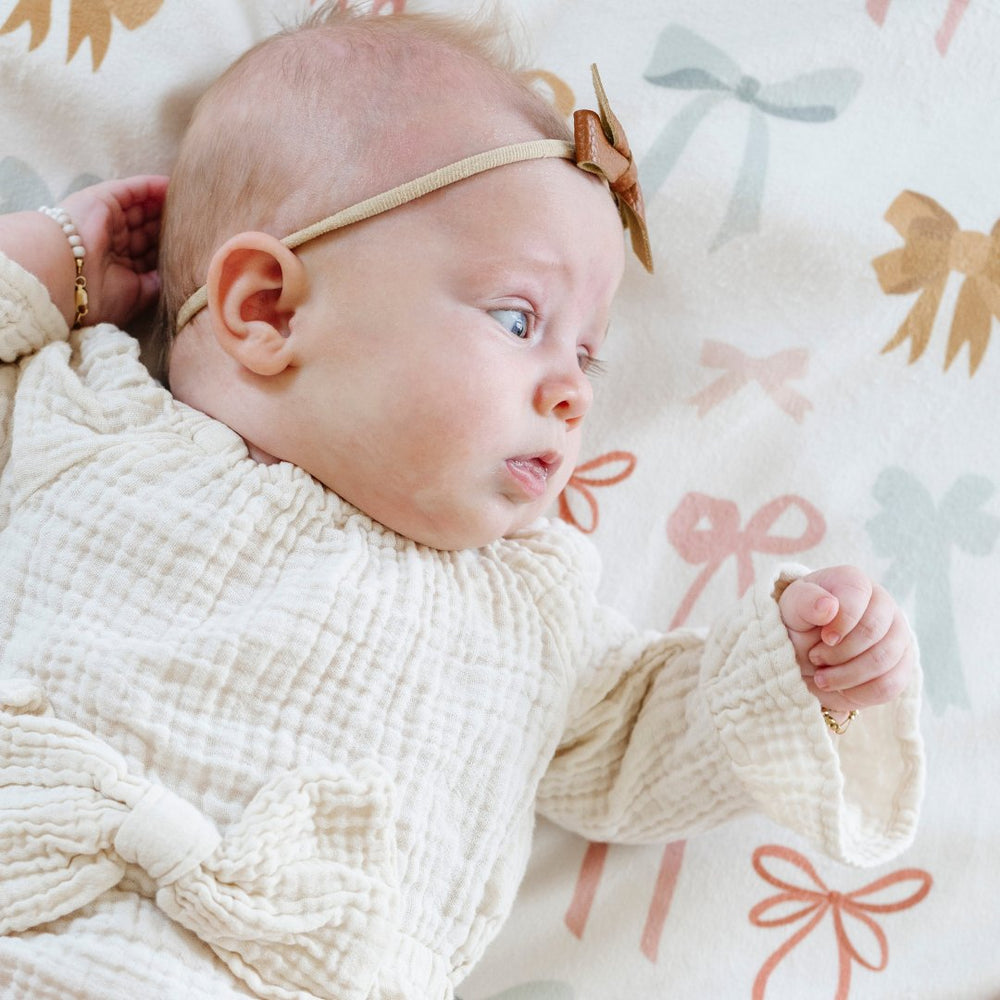 Minky/Lush Mini Blanket- Bows by Saranoni