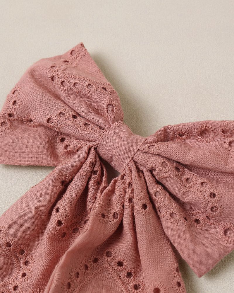 Everly Bow | Lipstick by Noralee