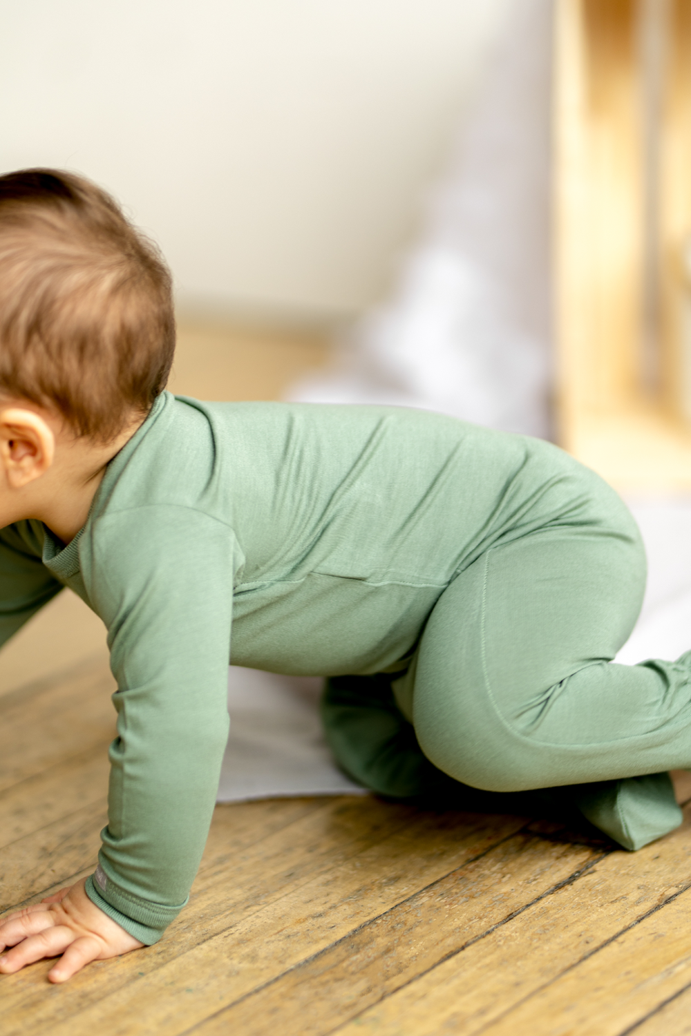 Modal Zipper Footie - Lily Pad by Coccoli