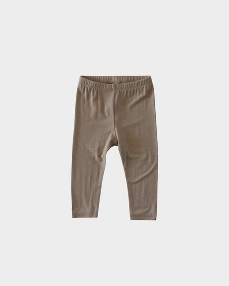Basic Leggings by babysprouts