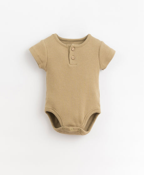 Rib Body with coconut buttons | Play Up