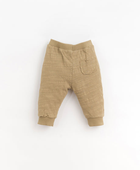 Trousers made of a mixture of organic cotton and recycled cotton | Play Up