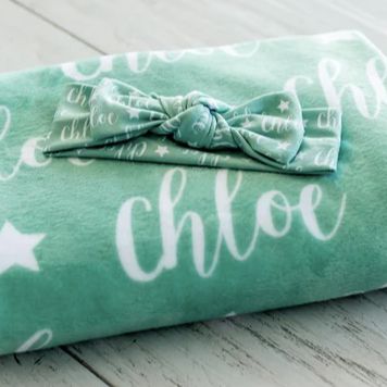 Sugar + Maple Personalized Bow | Star Icon Repeating Name