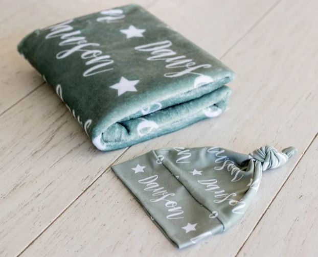 Sugar + Maple Personalized Knotted Baby Hat | Star Icon Repeating Name