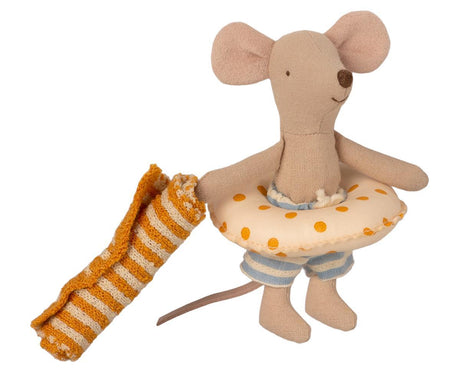 Beach Mice, Little Brother in Cabin de Plage by Maileg